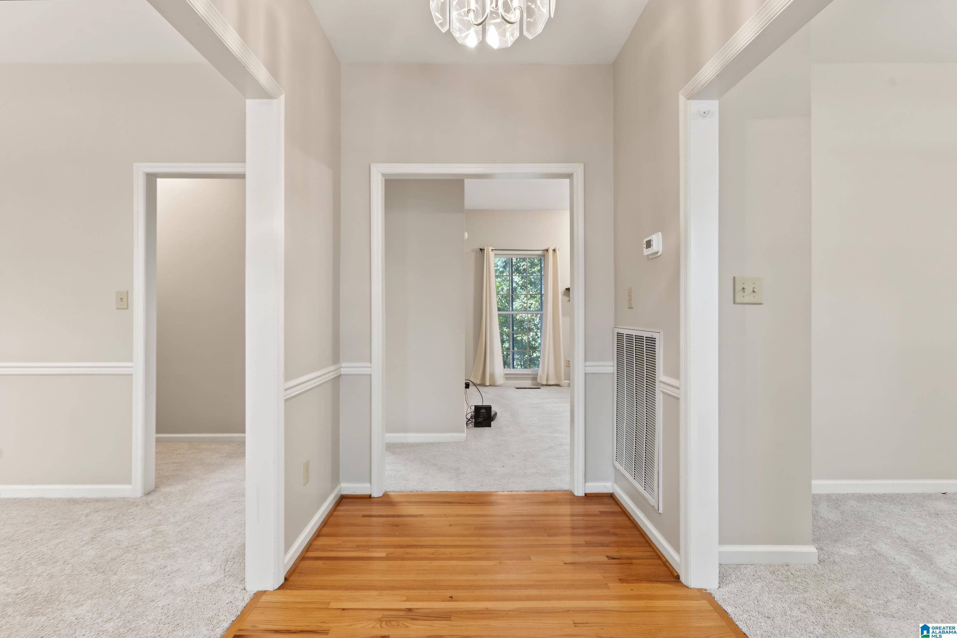 205 Chestnut Circle Alabaster, AL 35007 - Photo 3 of 50 Gallery Image 3