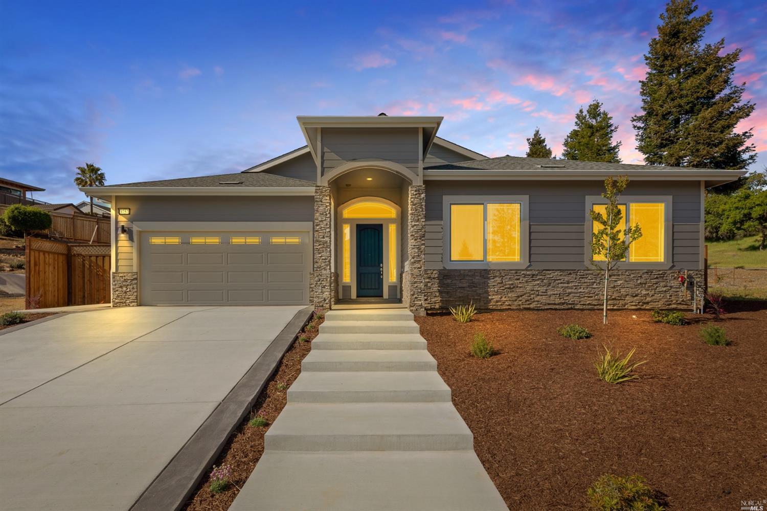 3757 Repton Way Santa Rosa, CA 95404 - Photo 1 of 1 a front view of a house with a yard