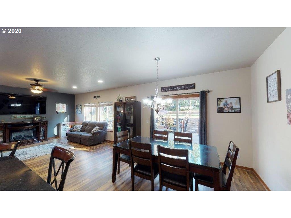 86408 Panorama Road Springfield, OR 97478 - Photo 16 of 32