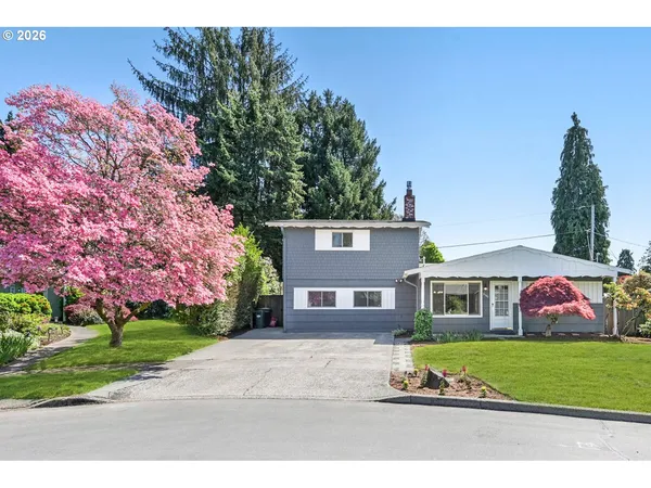 $584,500 | 2160 Southeast Cedar Park Court, Hillsboro, OR 97123