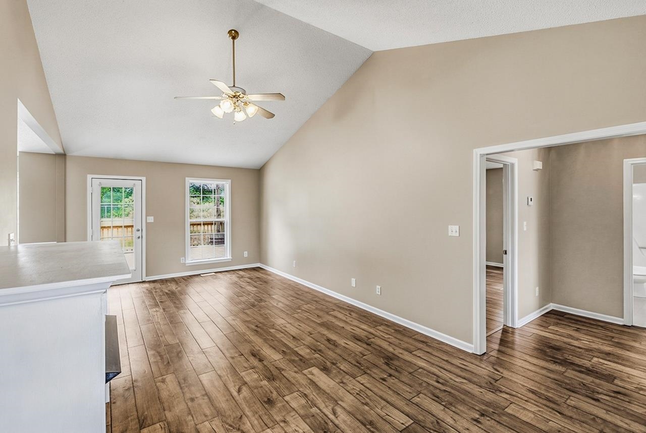 312 Carmichael Court Boiling Springs, SC 29316 - Photo 6 of 41