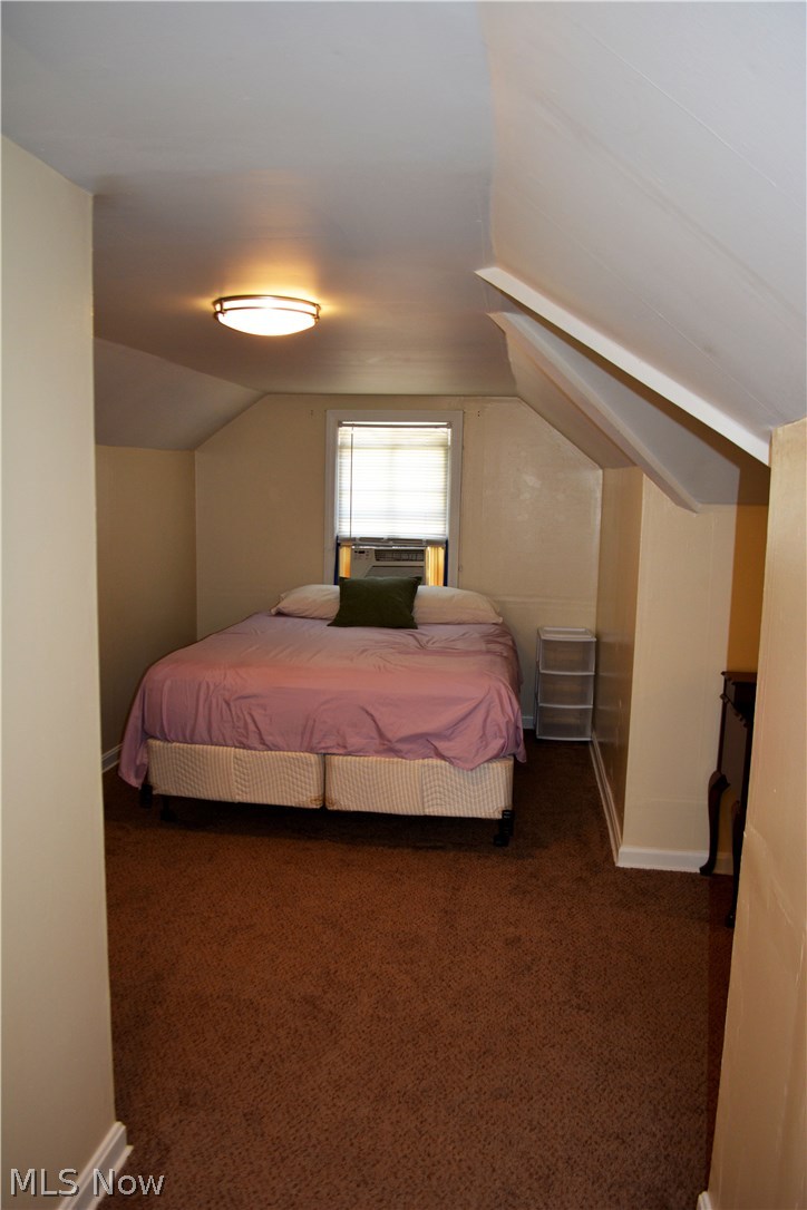 4252 Stilmore Road Cleveland, OH 44121 - Photo 21 of 31
