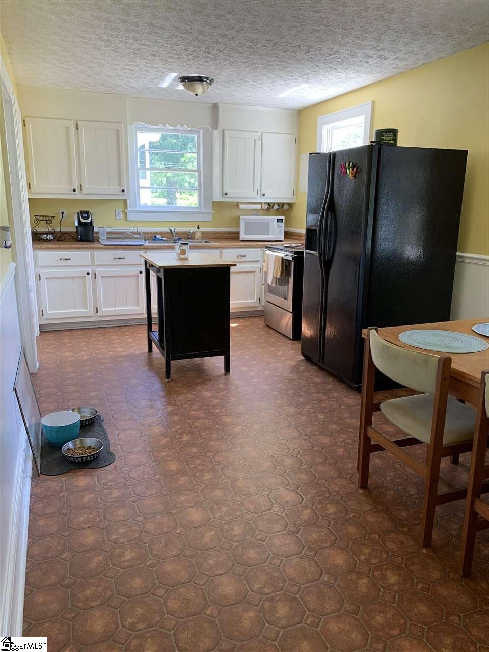 203 Tindal Road Greenville, SC 29617 - Photo 9 of 23 Gallery Image 9