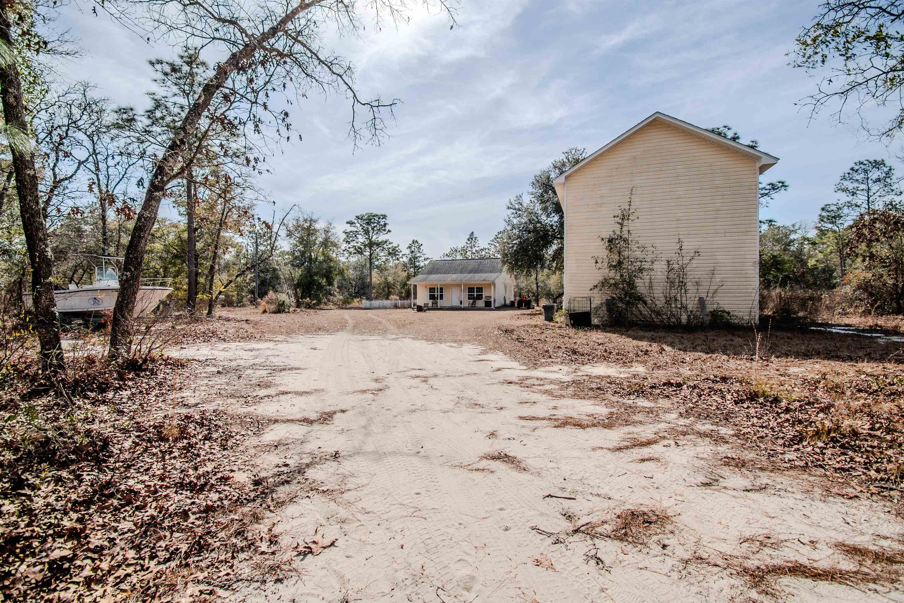 2044 McCall Bridge Road Quincy, FL 32351 - Photo 8 of 17 Gallery Image 8