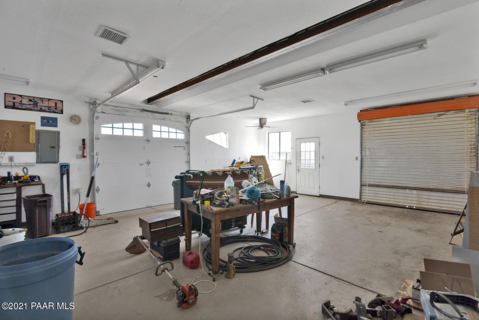 3500 West Runway Road Paulden, AZ 86334 - Photo 26 of 57 Garage