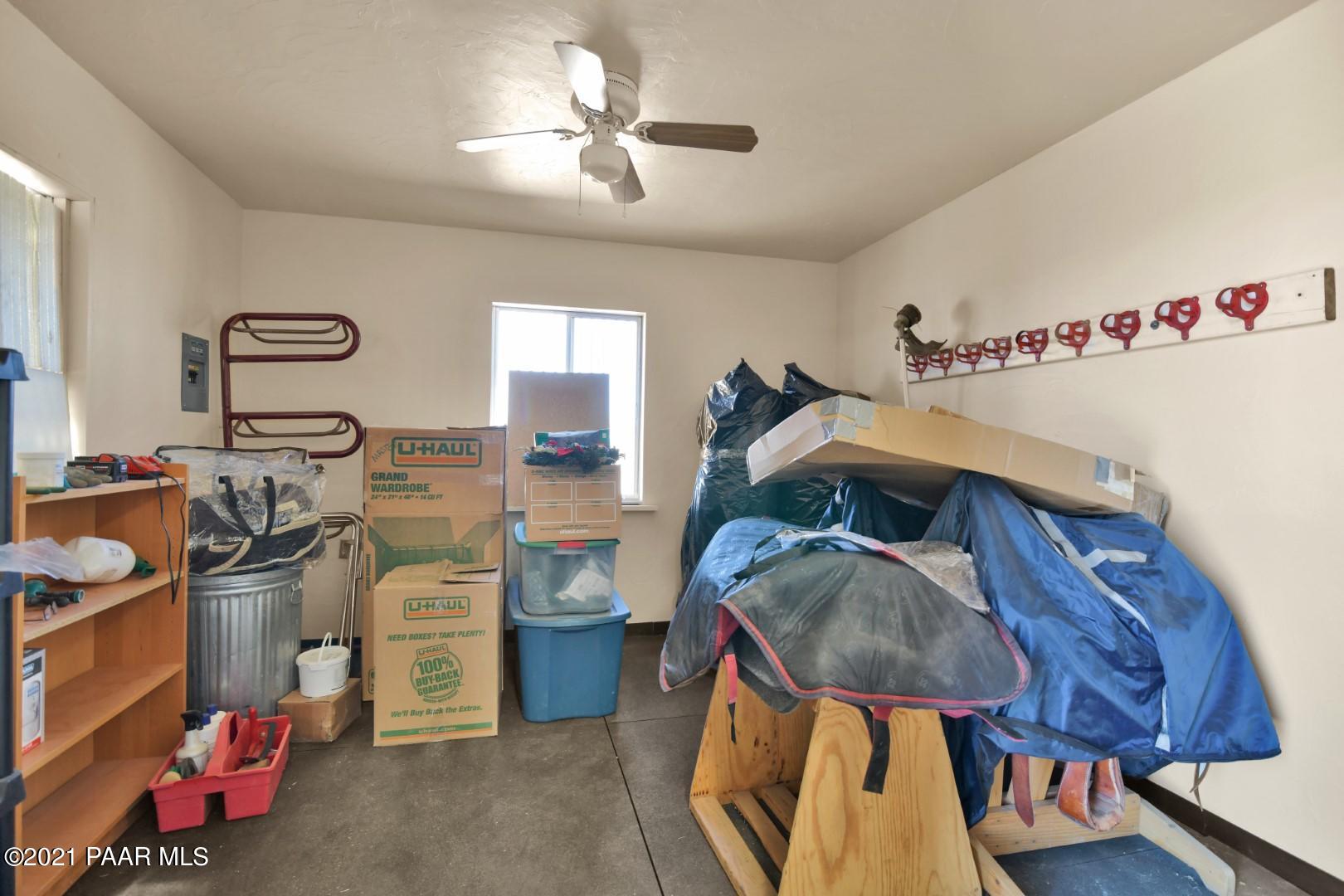 3500 West Runway Road Paulden, AZ 86334 - Photo 30 of 57 Tack Room