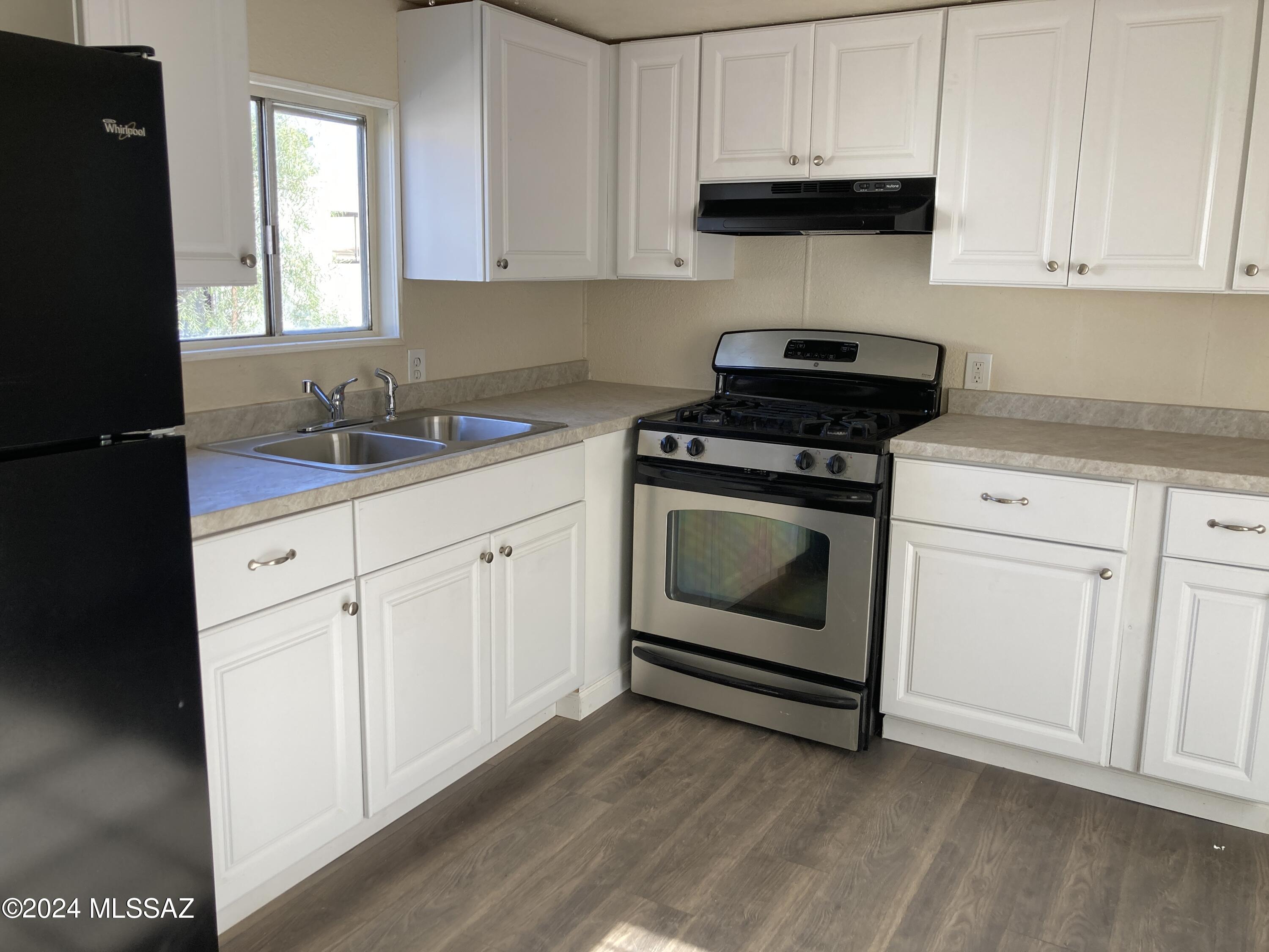1741 West Wetmore Road, Unit 15 Tucson, AZ 85705 - Photo 3 of 12
