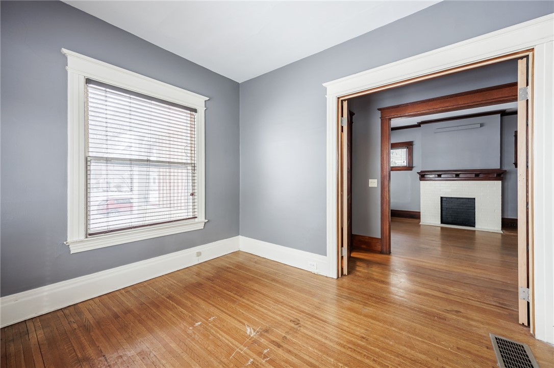 89 Clay Avenue Rochester, NY 14613 - Photo 11 of 44