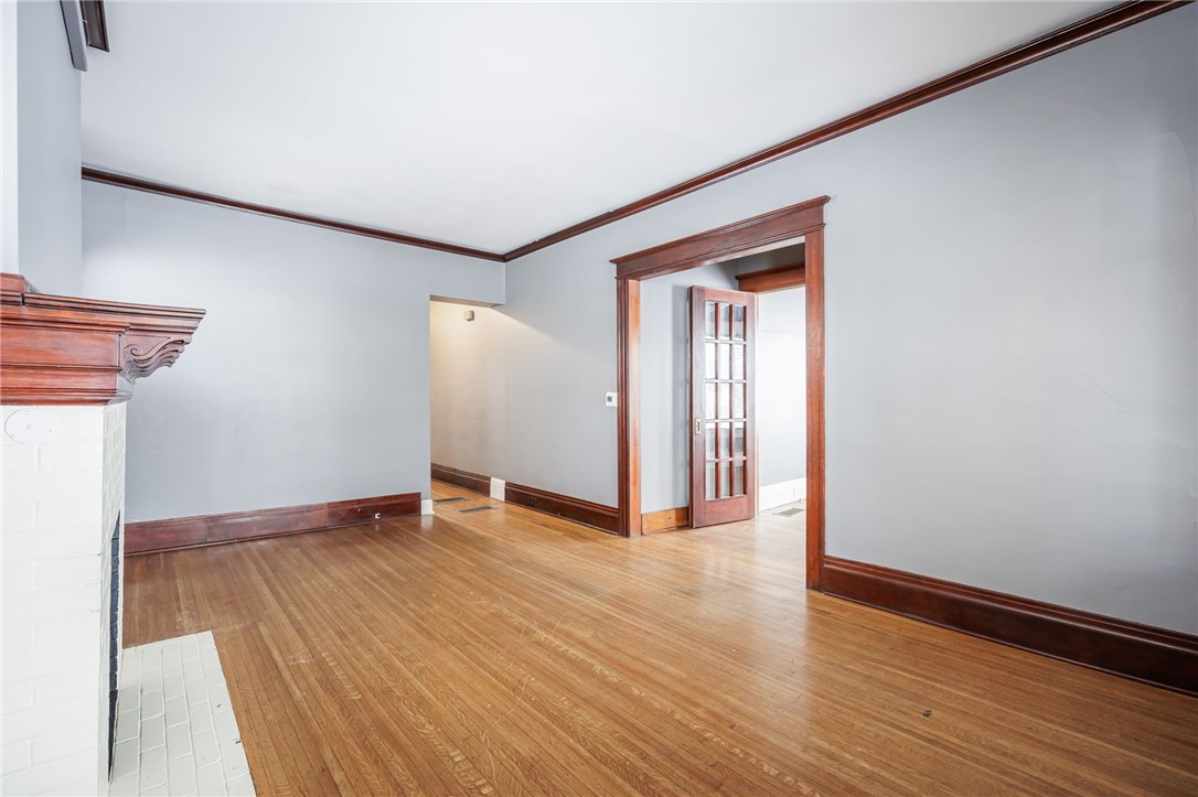 89 Clay Avenue Rochester, NY 14613 - Photo 12 of 44