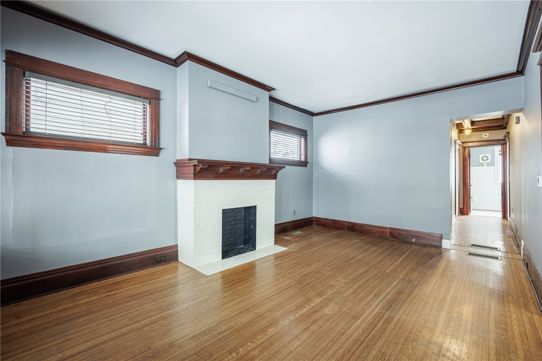 89 Clay Avenue Rochester, NY 14613 - Photo 8 of 44