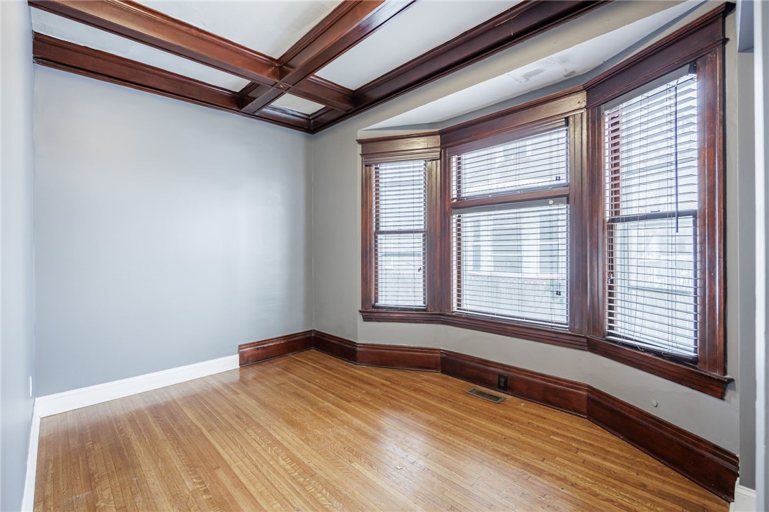 89 Clay Avenue Rochester, NY 14613 - Photo 9 of 44