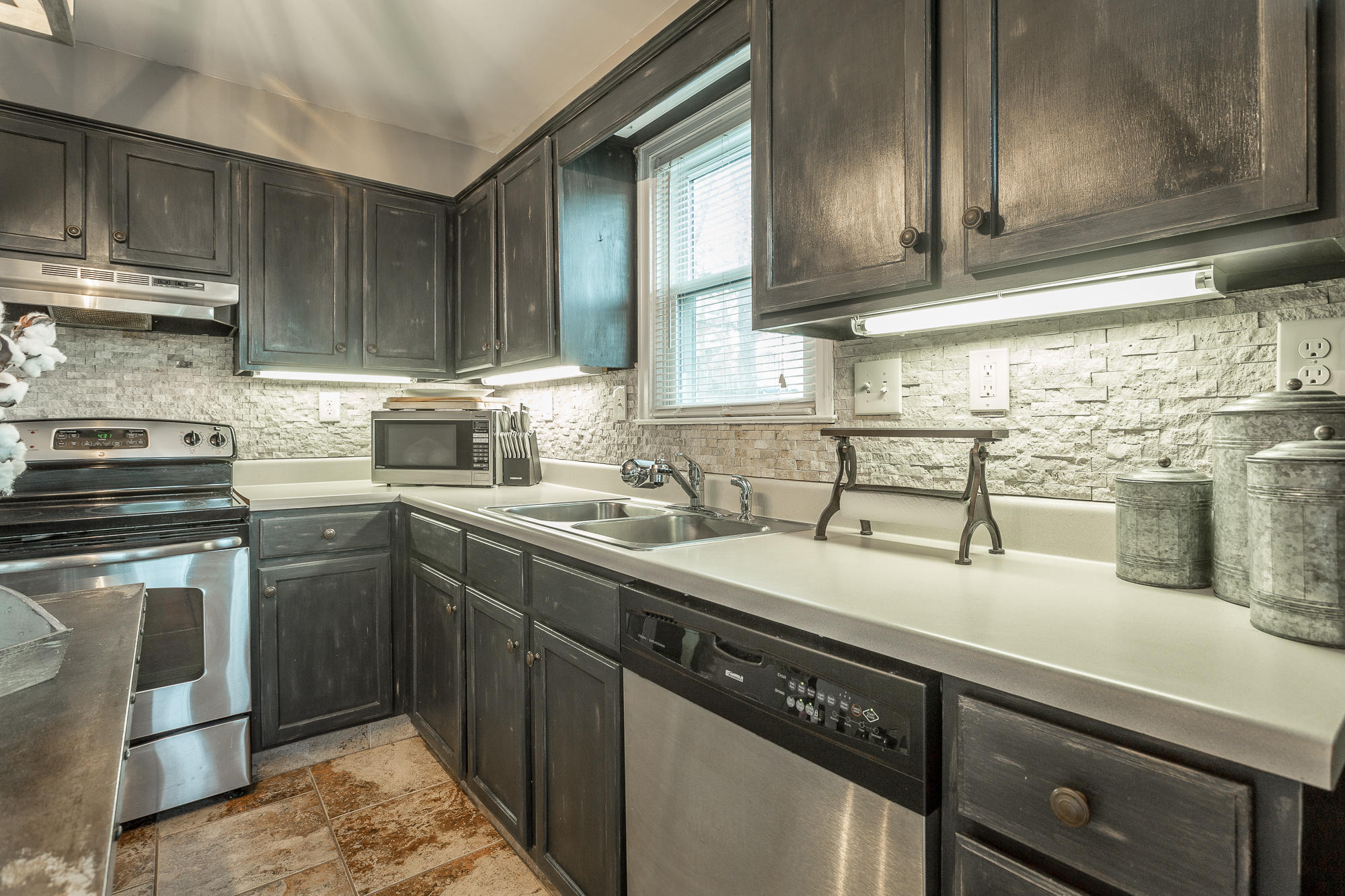 1033 John Ross Road Chattanooga, TN 37412 - Photo 15 of 27 1033 John Ross Rd. HD-32