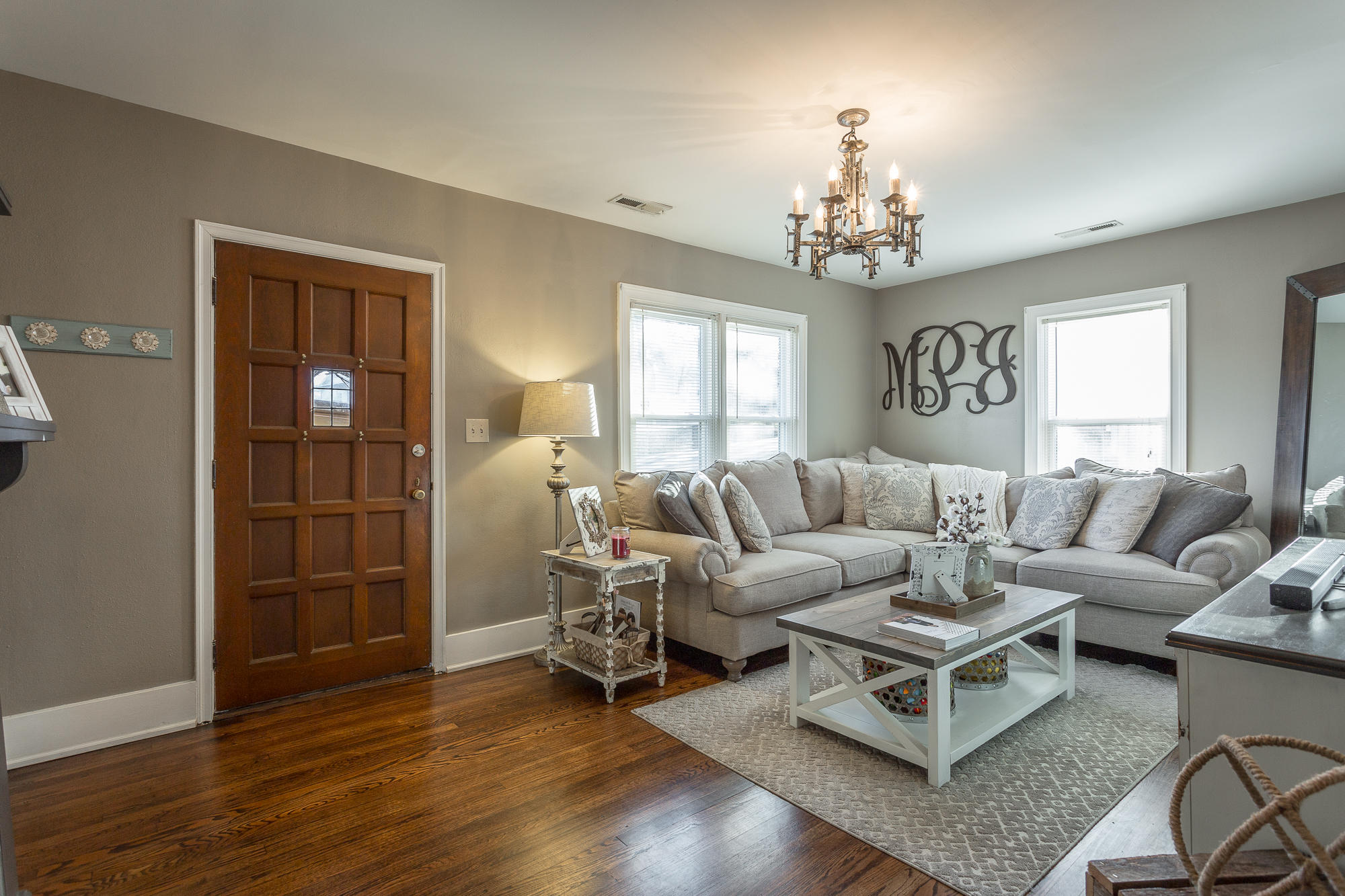 1033 John Ross Road Chattanooga, TN 37412 - Photo 3 of 27 1033 John Ross Rd. HD-20