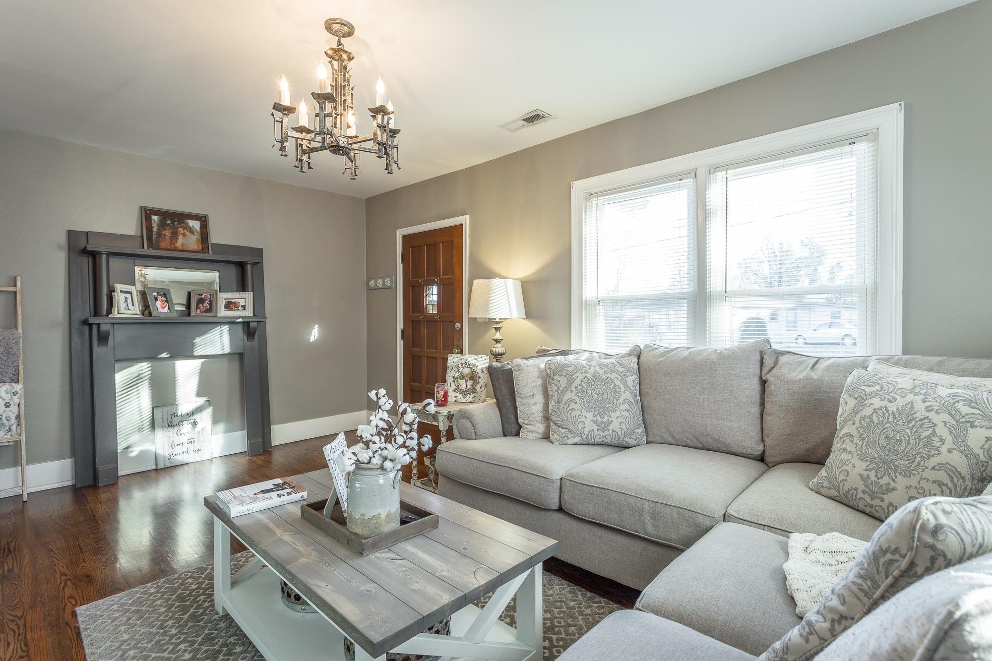 1033 John Ross Road Chattanooga, TN 37412 - Photo 4 of 27 1033 John Ross Rd. HD-22