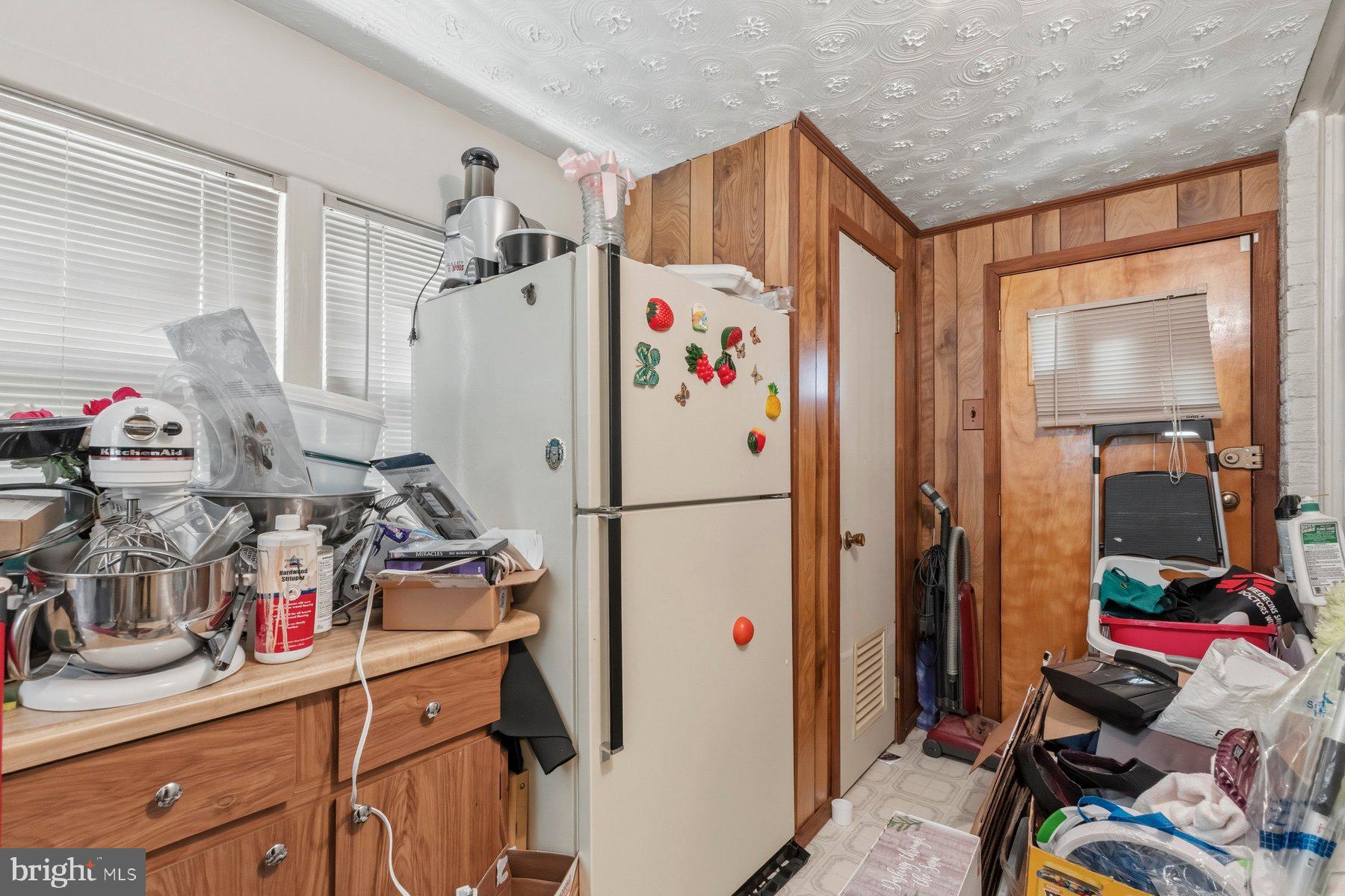 1412 Legation Road Hyattsville, MD 20782 - Photo 9 of 31