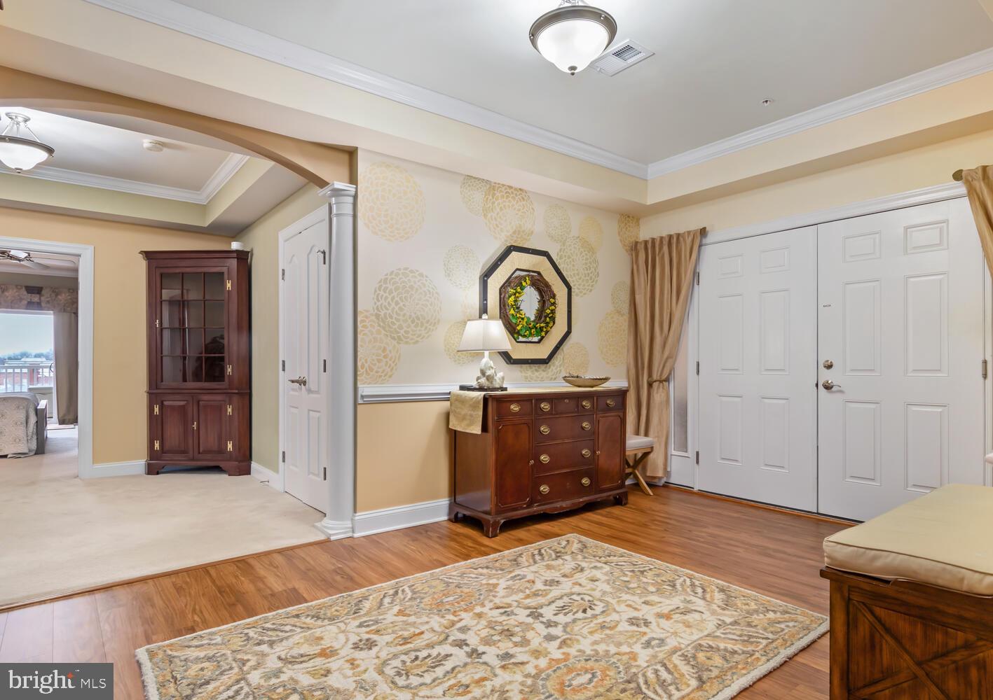 301 Muir Street, Unit 502 Cambridge, MD 21613 - Photo 4 of 53 Foyer