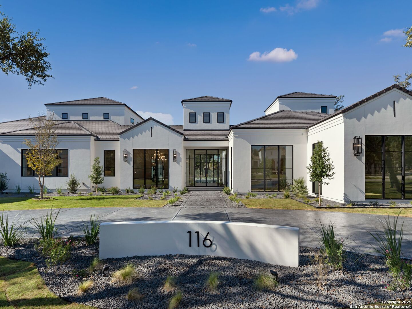 116 Whittingham Road Shavano Park, TX 78231 - Photo 2 of 62 Gallery Image 2
