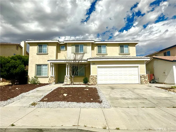 $479,000 | 14990 Leaf Lane, Victorville, CA 92394