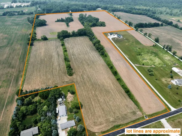 $1,280,000 | Mayflower Drive, Appleton, WI 54913