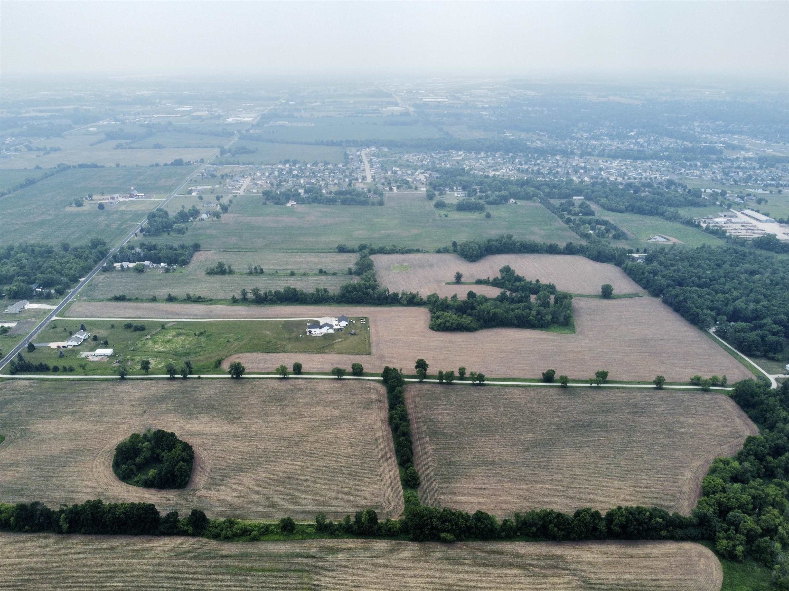 Mayflower Drive Appleton, WI 54913 - Photo 7 of 9