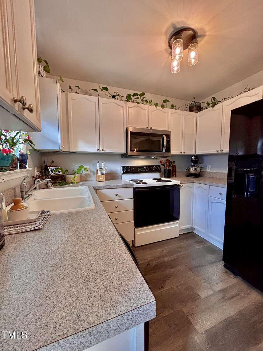 2323 Turtle Point Drive Raleigh, NC 27604 - Photo 7 of 15 Monterosso.7