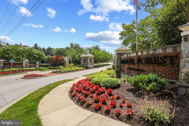 $995,000 | 8238 St Francis Drive, Severn, MD 21144