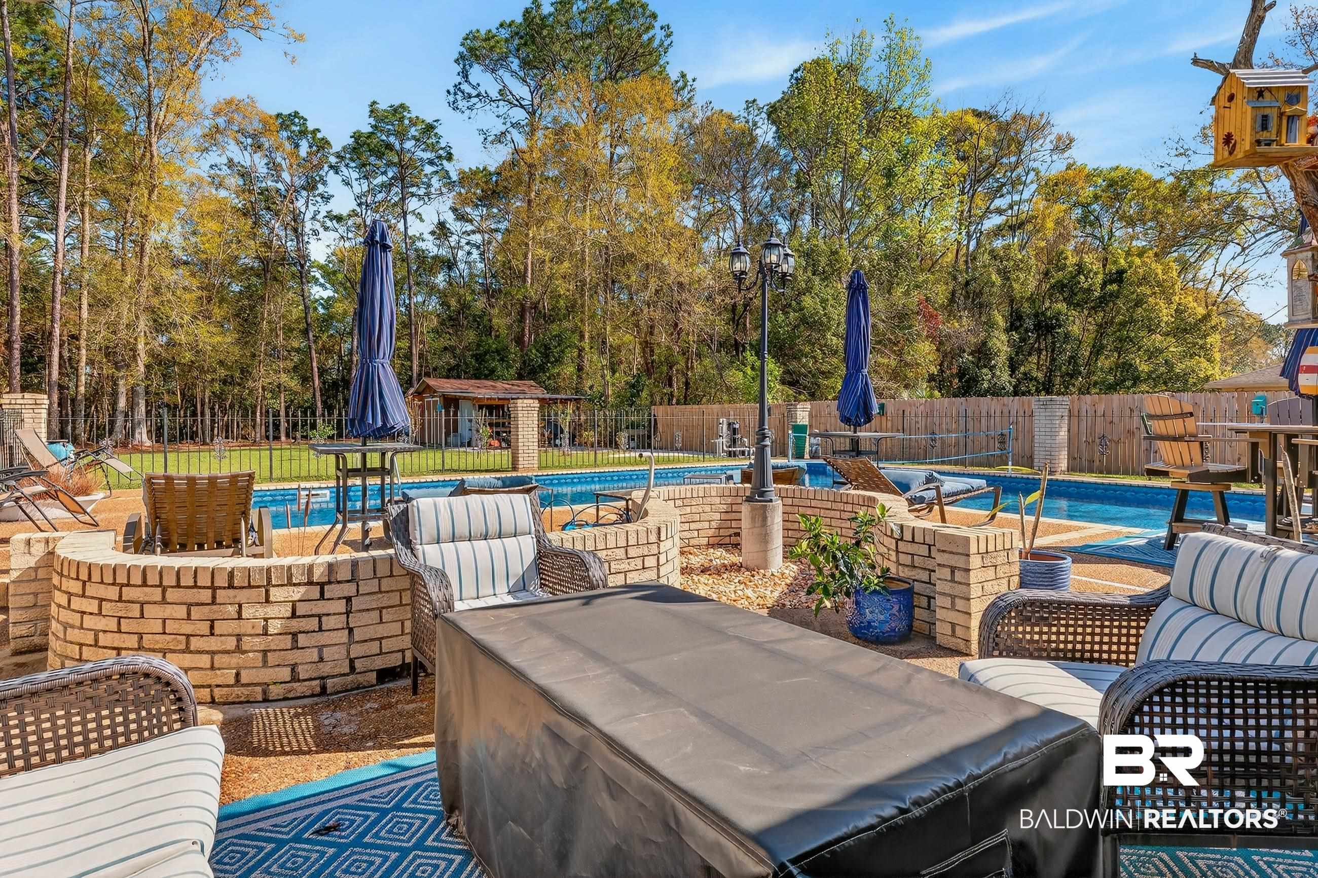 1271 Spring Valley Drive South Mobile, AL 36693 - Photo 49 of 56 View of patio