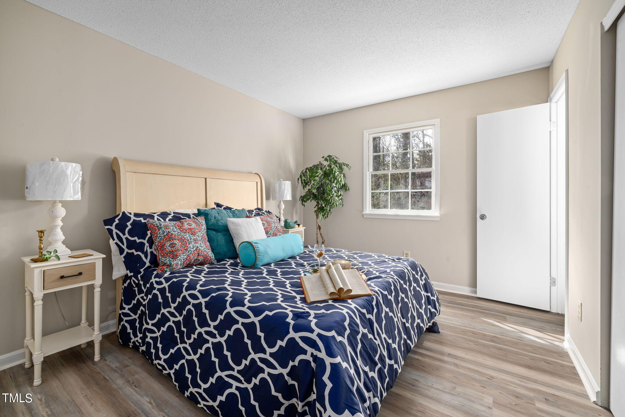 608 Old Farm Road Raleigh, NC 27606 - Photo 20 of 32 20-web-or-mls-7K5A6735