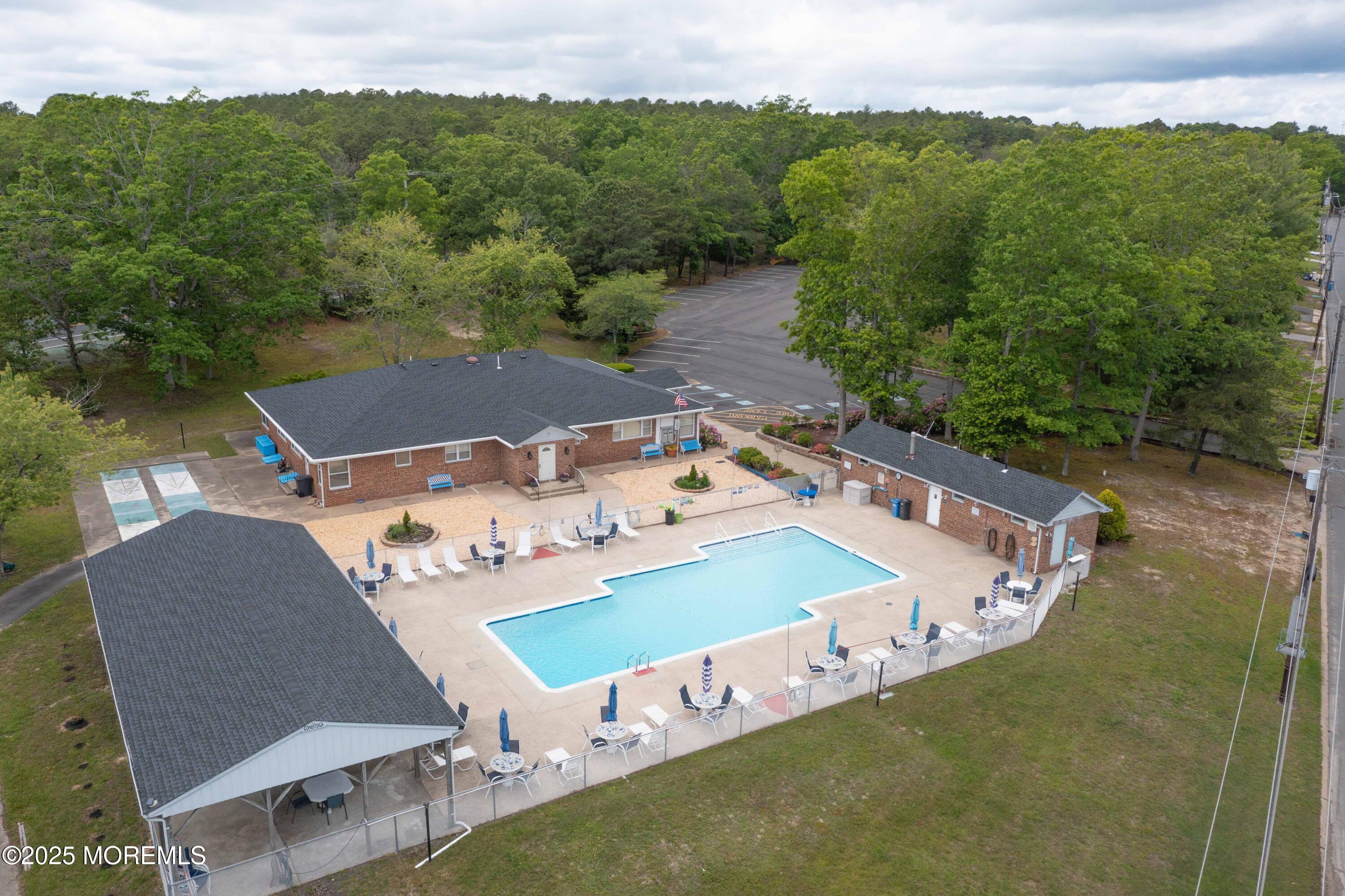 28 Fir Road, Unit 21 Manahawkin, NJ 08050 - Photo 14 of 17 DJI_0470