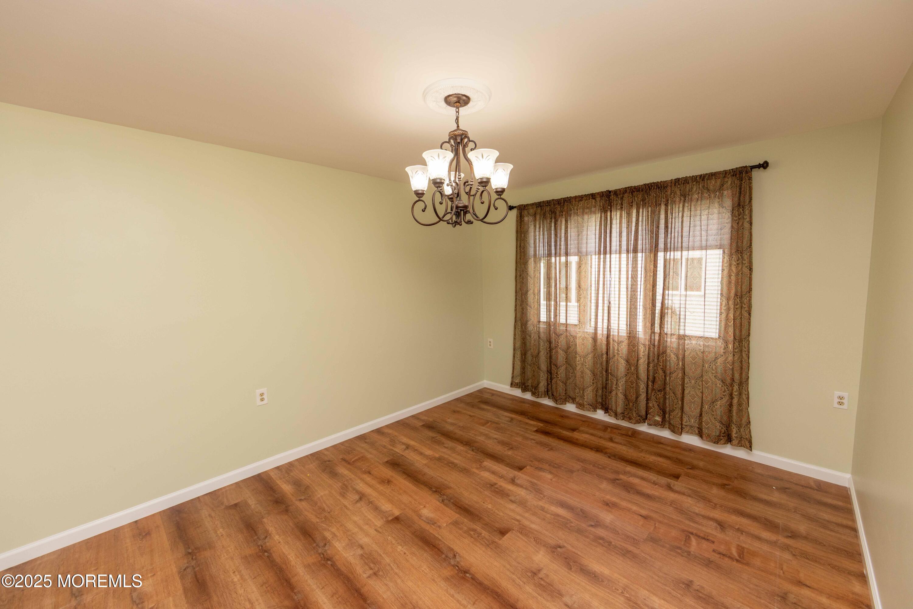 28 Fir Road, Unit 21 Manahawkin, NJ 08050 - Photo 5 of 17 JWR59951 (1)