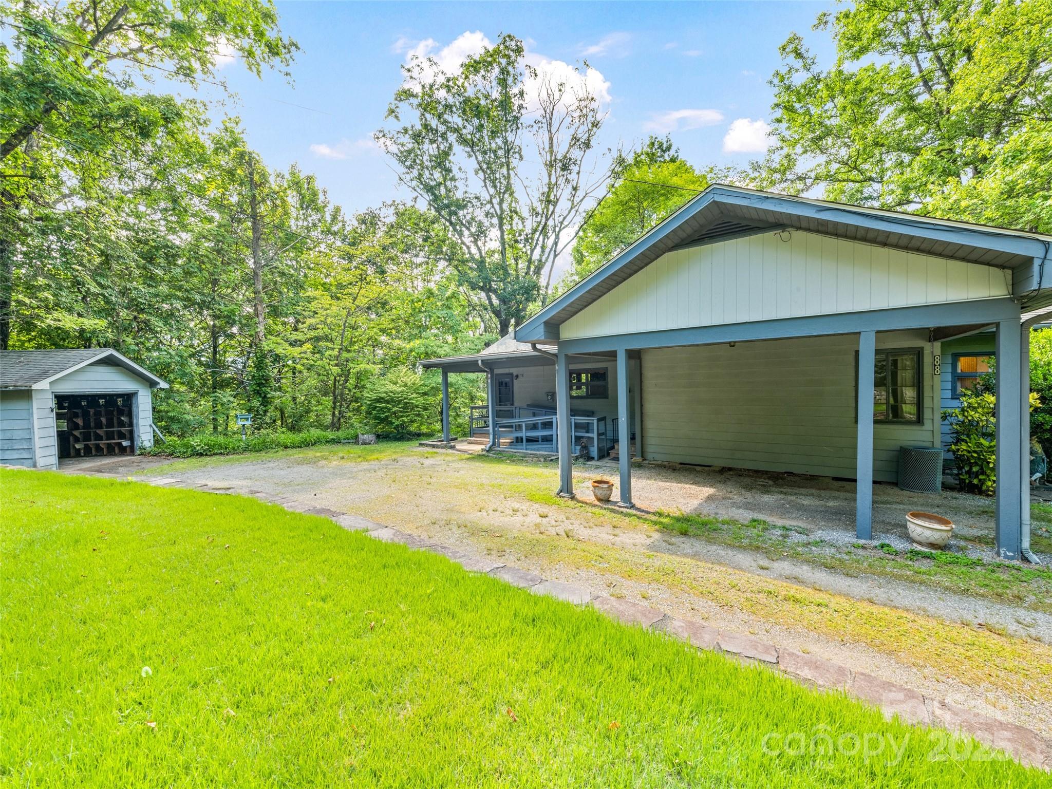 88 Laurel Loop Maggie Valley, NC 28751 - Photo 5 of 40