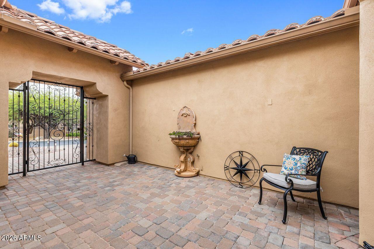 4107 North Silver Ridge Circle Mesa, AZ 85207 - Photo 7 of 67 Serene Retreat