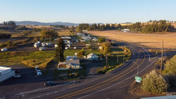 $739,000 | 5513 N Highway, Potlatch, ID 83855
