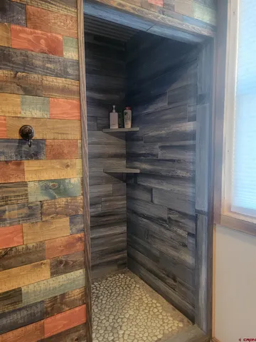 a view of a porch of the house