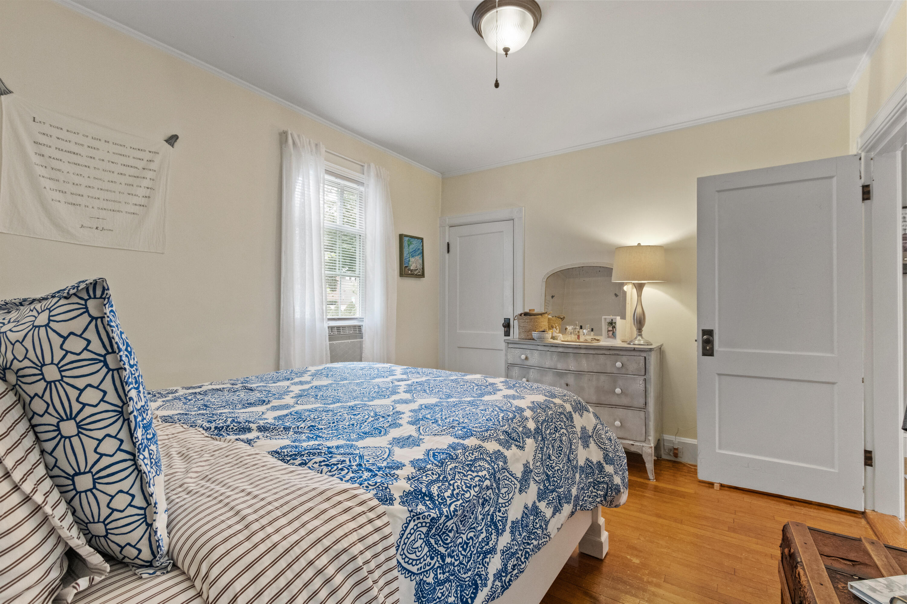 31 Bates Street Portland, ME 04103 - Photo 17 of 50