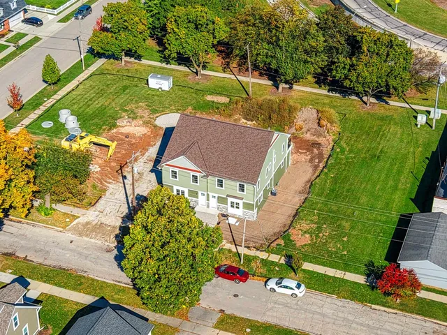 $268,999 | 422 4th Street, Green Bay, WI 54304