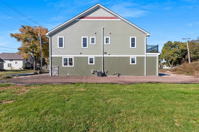 $268,999 | 422 4th Street, Green Bay, WI 54304