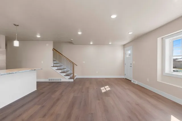 $268,999 | 422 4th Street, Green Bay, WI 54304