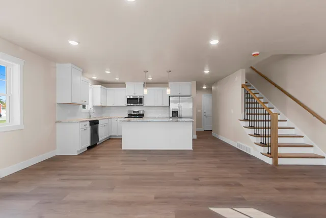 $268,999 | 422 4th Street, Green Bay, WI 54304