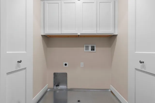 $268,999 | 422 4th Street, Green Bay, WI 54304