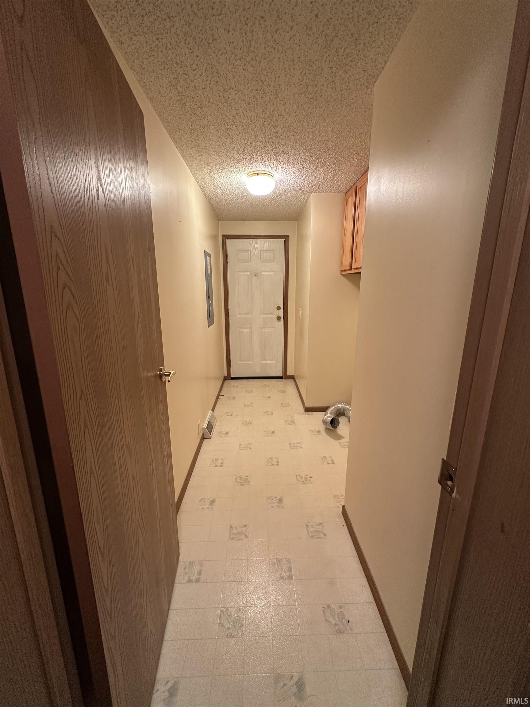 538 South Paradise Drive Rochester, IN 46975 - Photo 18 of 18 Gallery Image 18
