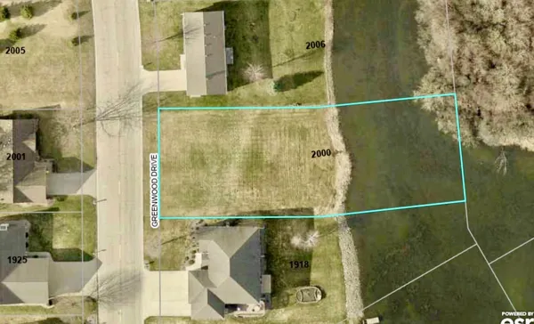 $23,900 | 2000 Greenwood Drive, Albert Lea, MN 56007