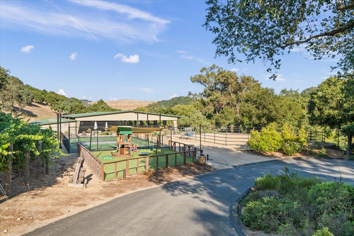 14411 Shannon Road Los Gatos, CA 95032 - Photo 109 of 138