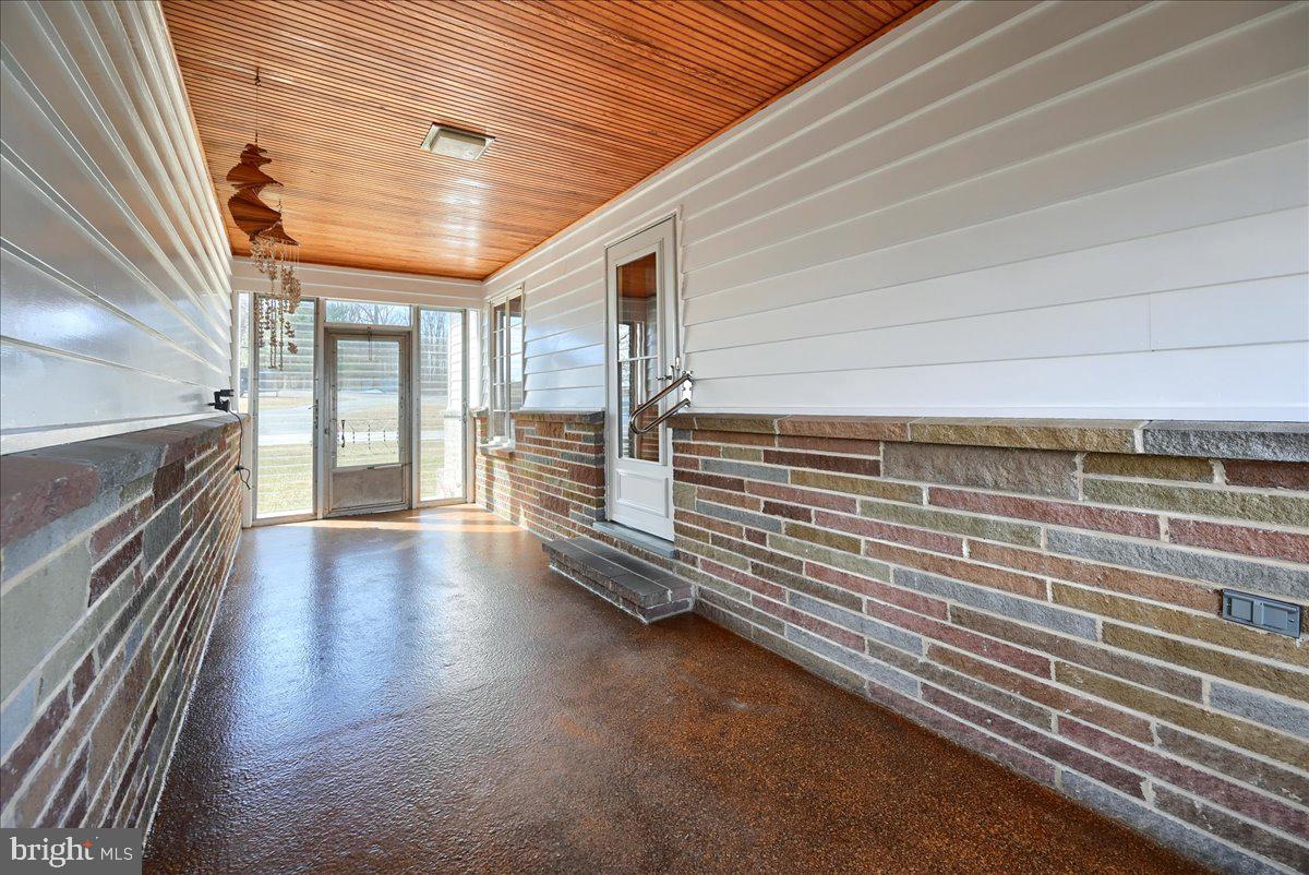 522 Broad St Extension Delta, PA 17314 - Photo 28 of 44 Gallery Image 28
