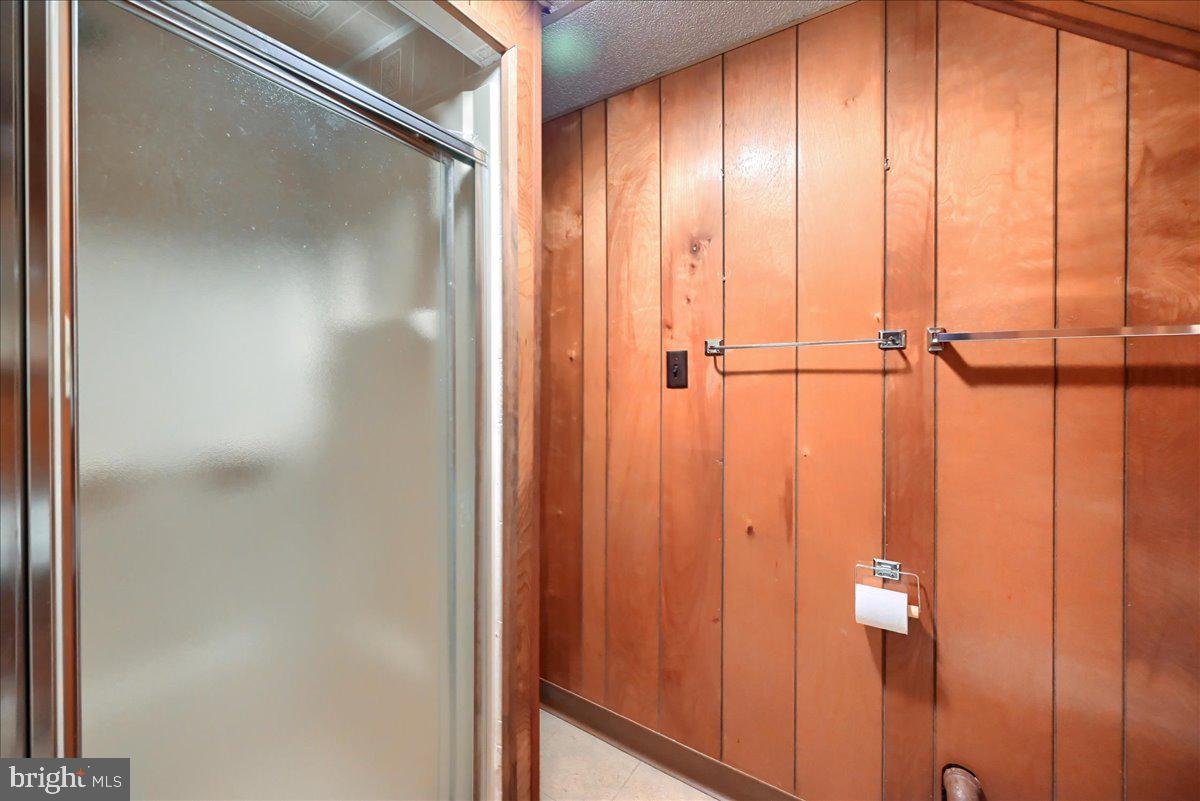 522 Broad St Extension Delta, PA 17314 - Photo 37 of 44 Bathroom in basement