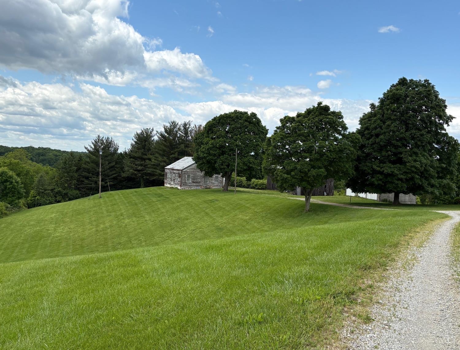 5778 Blue Rock Hill Road Cincinnati, OH 45247 - Photo 8 of 11
