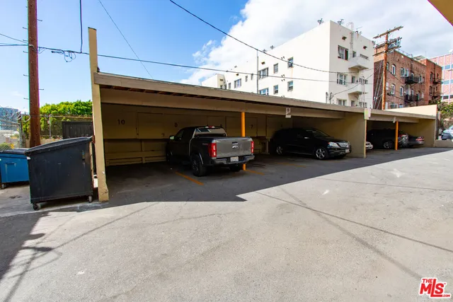 $3,095,000 | 685 South Coronado Street, Los Angeles, CA 90057