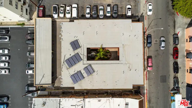 $3,095,000 | 685 South Coronado Street, Los Angeles, CA 90057