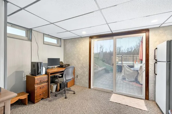 $263,900 | 1952 Colleen Drive, North Huntingdon, PA 15642
