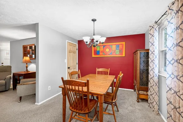 $263,900 | 1952 Colleen Drive, North Huntingdon, PA 15642